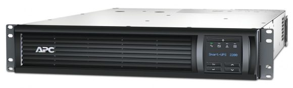 APC Smart UPS 2200VA Line-interaktív
